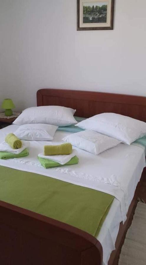 Apartments Rajcic Kastela Exterior photo