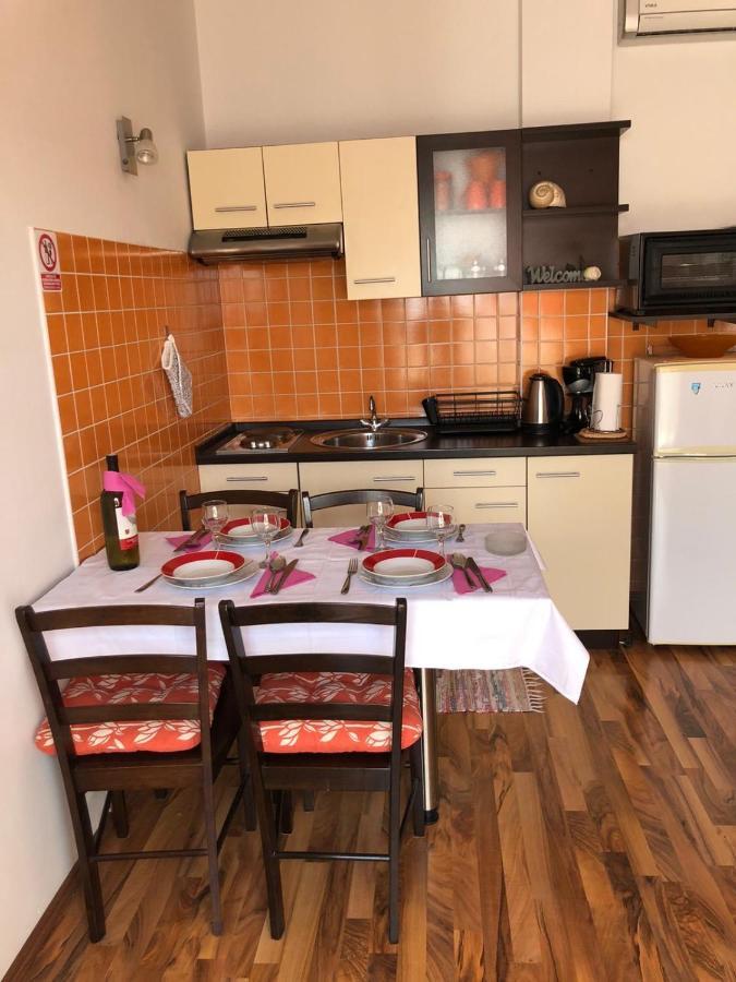 Apartments Rajcic Kastela Exterior photo