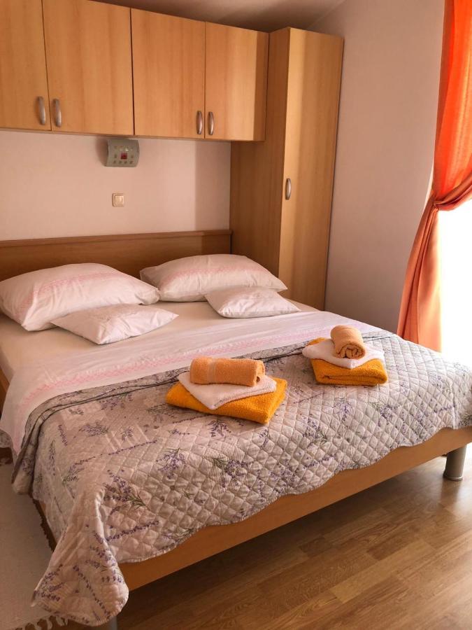 Apartments Rajcic Kastela Exterior photo